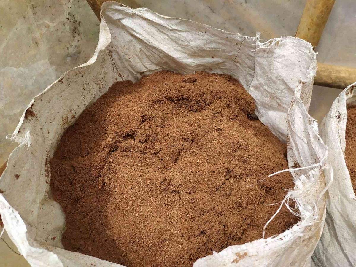 serbuk sabut kelapa
